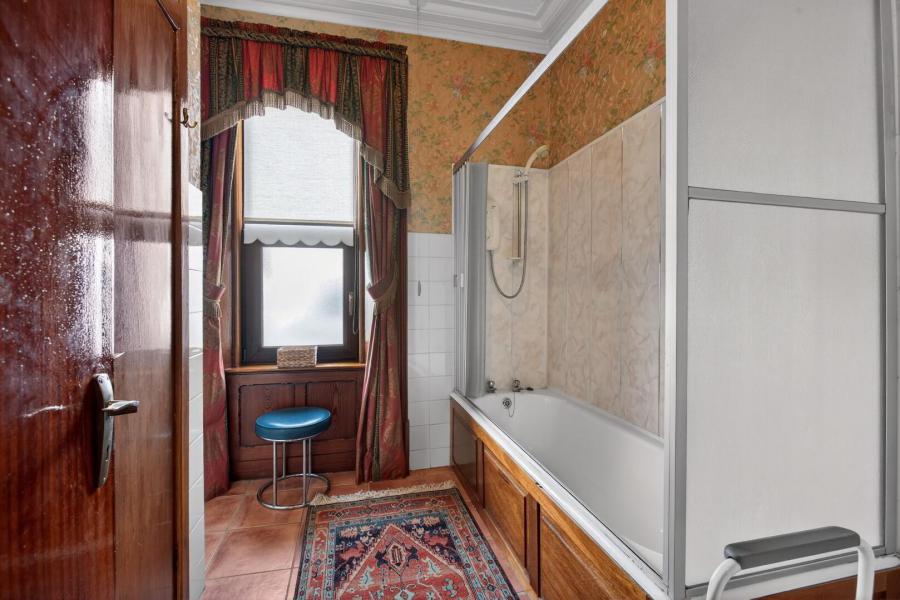 The Manor House, 23 Olderfleet Road