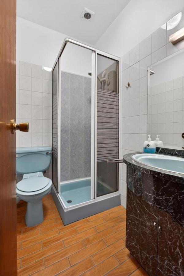 The Manor House, 23 Olderfleet Road