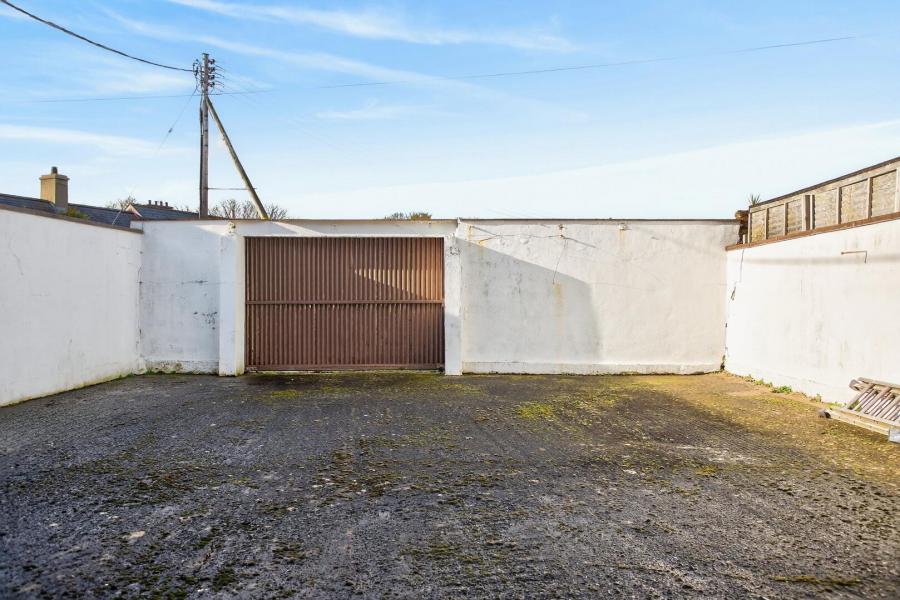 The Manor House, 23 Olderfleet Road