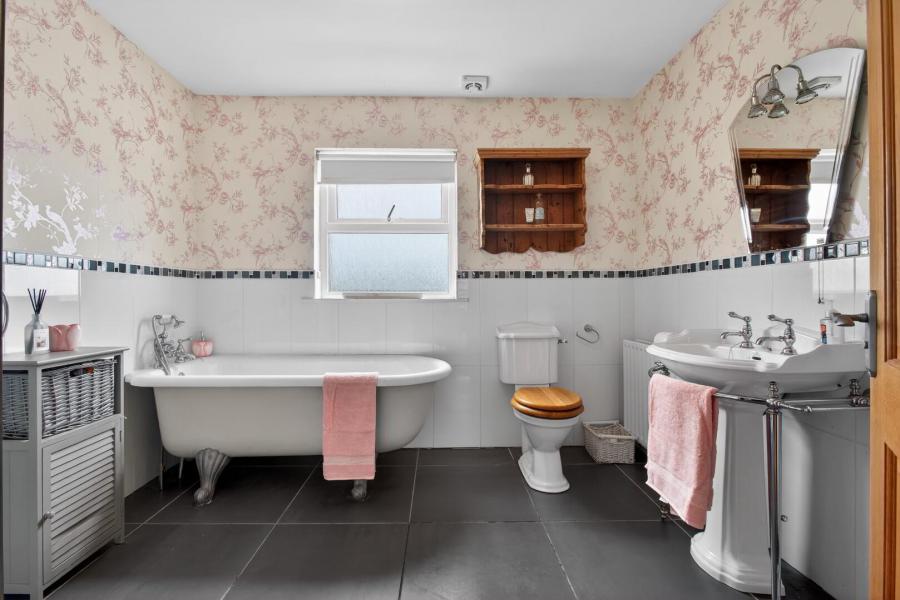 68A Springmount Road