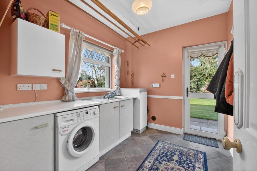 79 Dreen Road