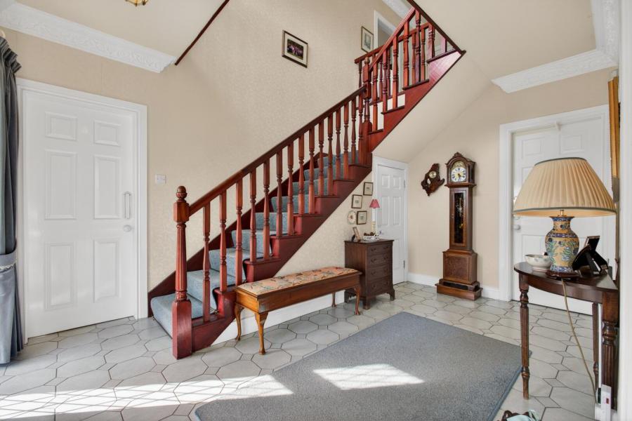 79 Dreen Road
