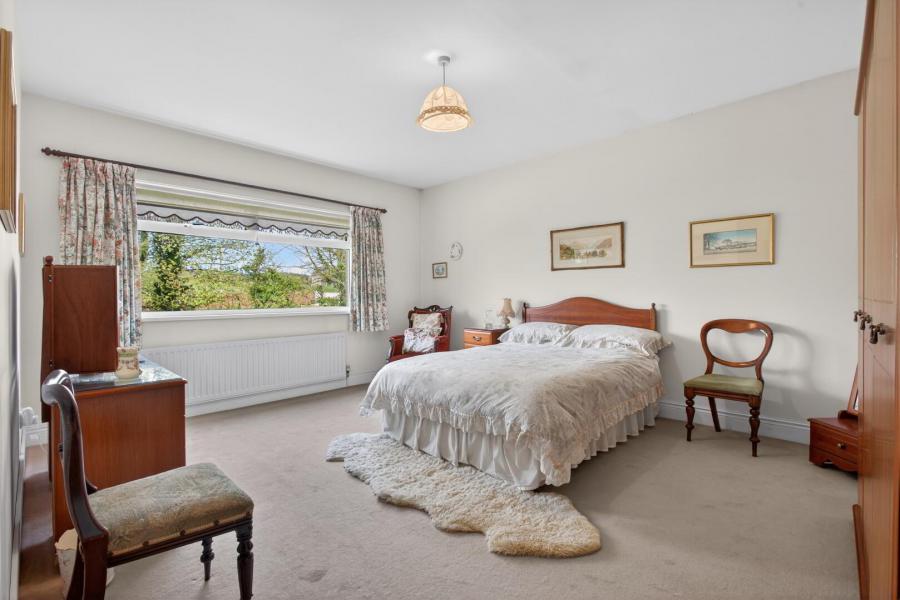 79 Dreen Road
