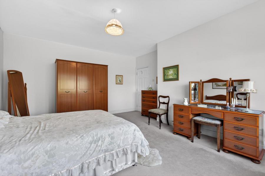 79 Dreen Road