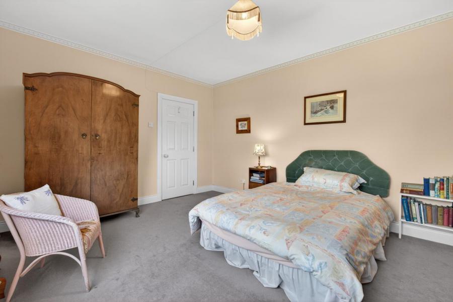 79 Dreen Road