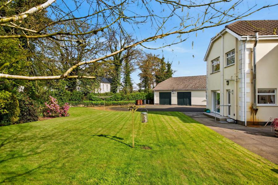 79 Dreen Road