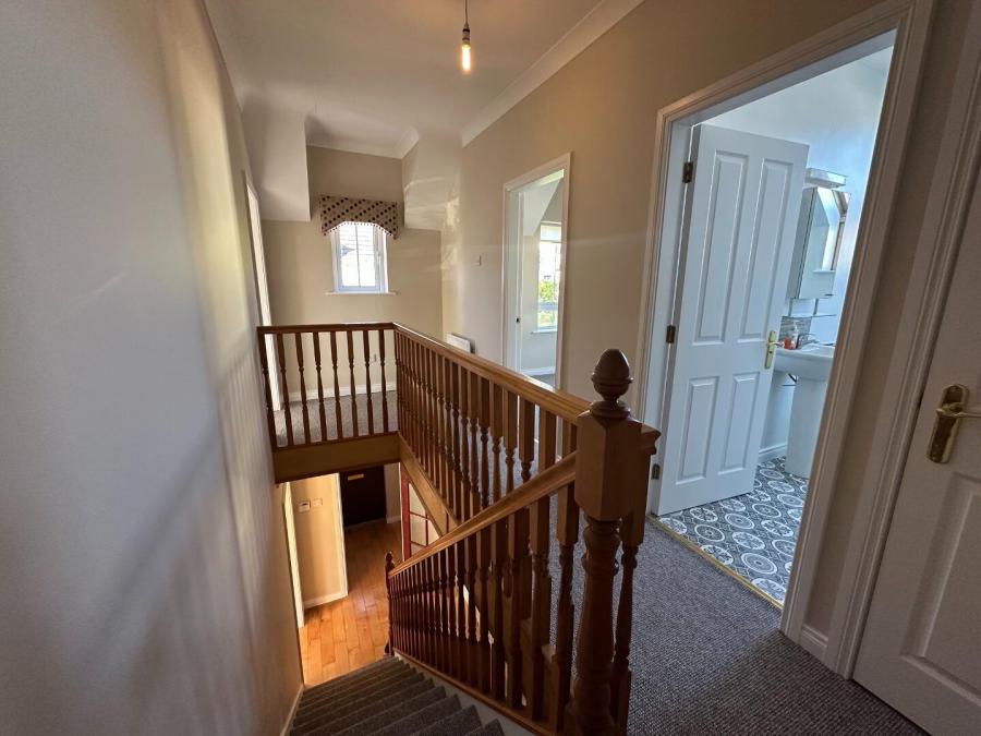43 Tullymore Dale