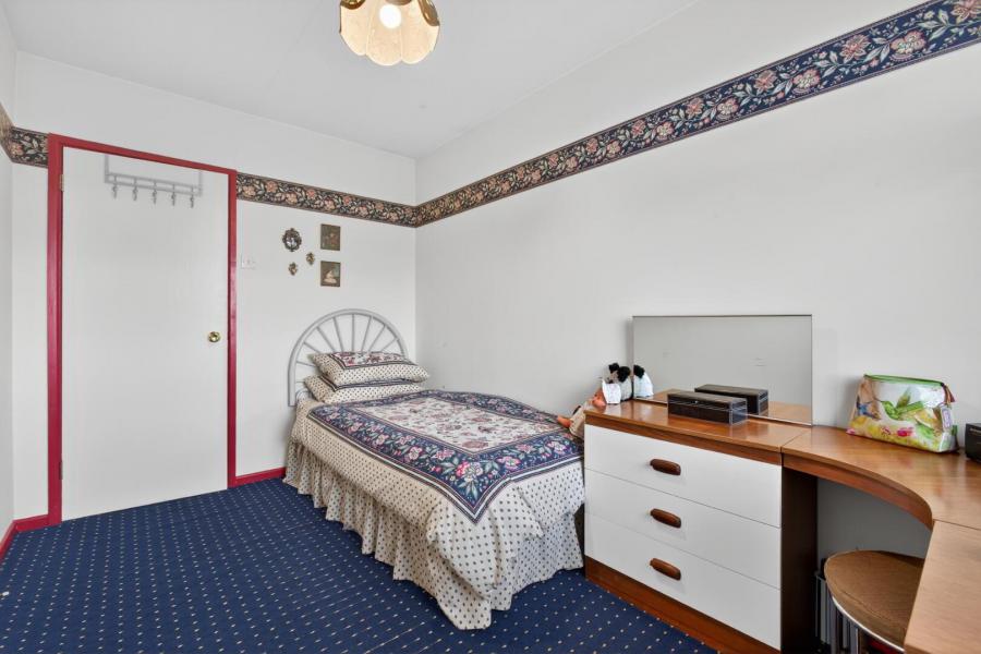7 Brookvale