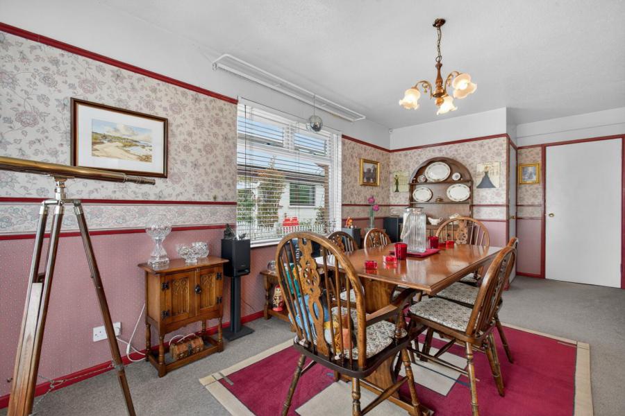7 Brookvale