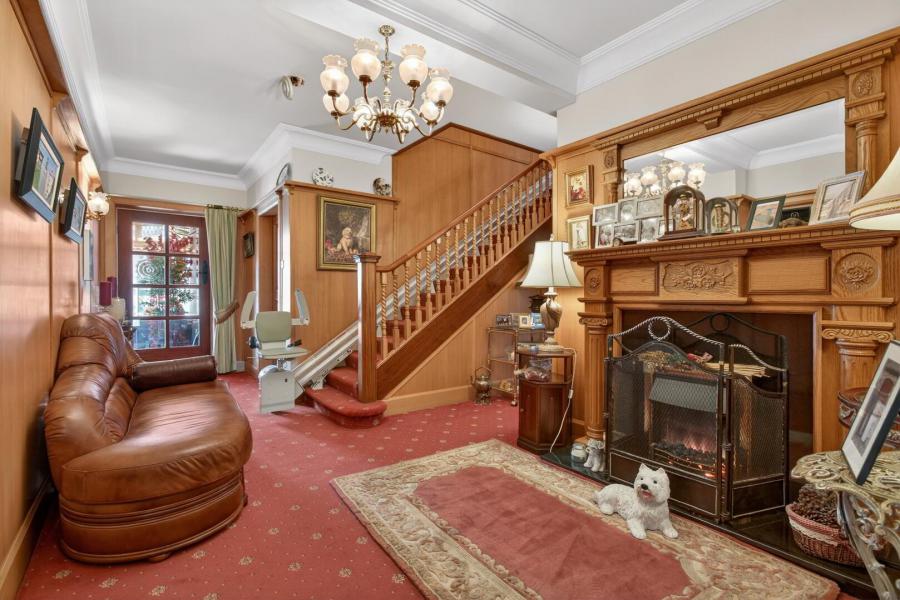 Knockan Lodge, 50 Knockan Road