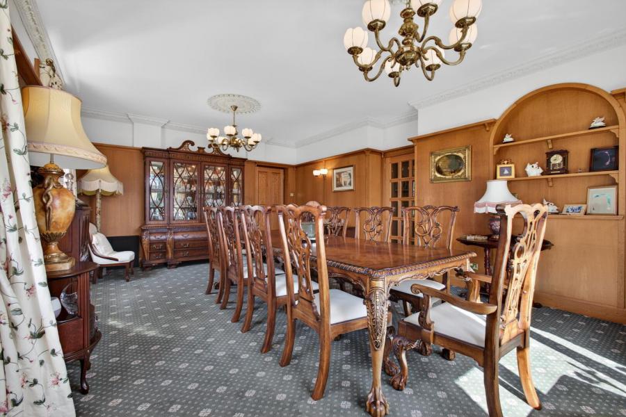 Knockan Lodge, 50 Knockan Road