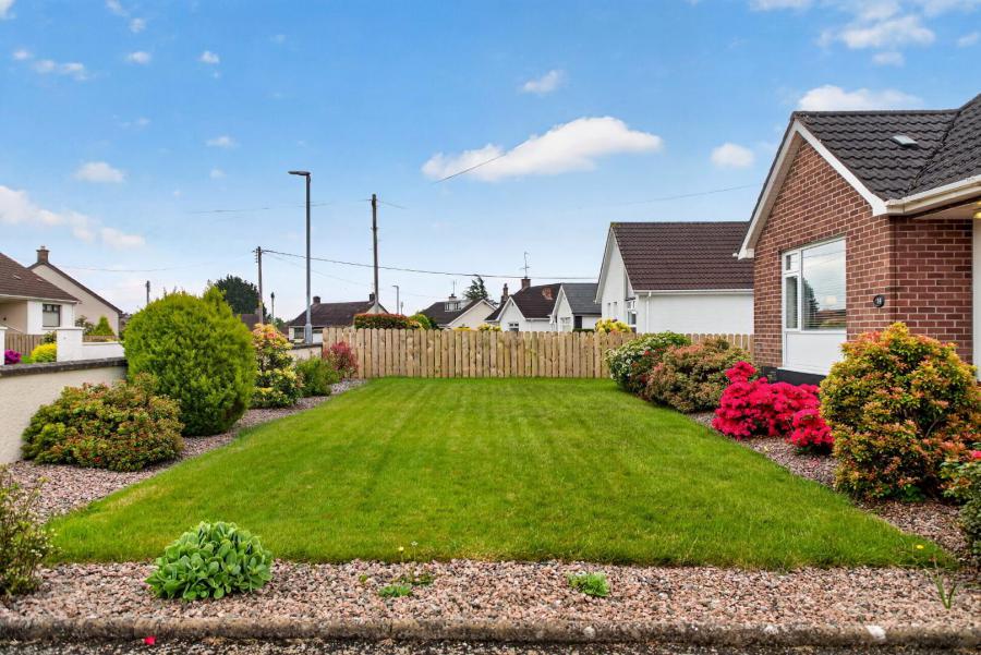 14 Parkmore Drive