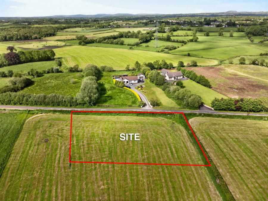 20M South West Of 21, Pipe Road