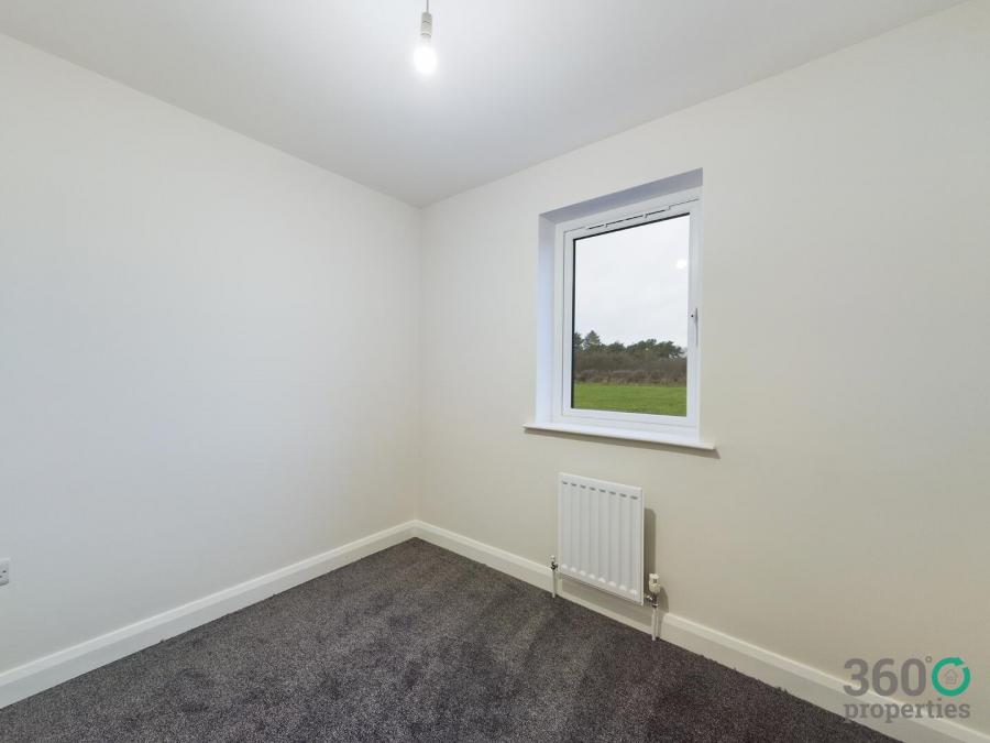38, Kilmakee Hall, Doury Road