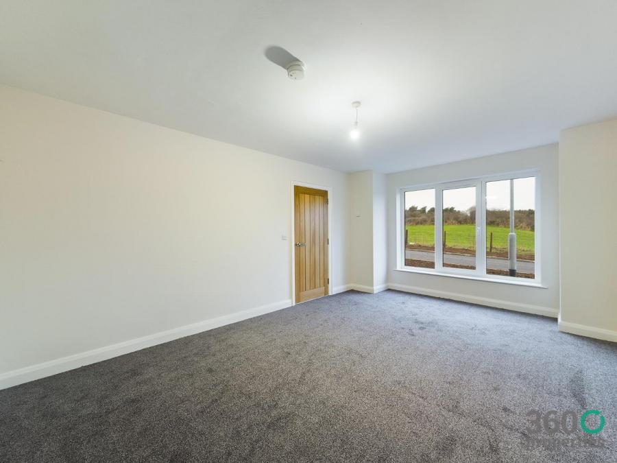 38, Kilmakee Hall, Doury Road