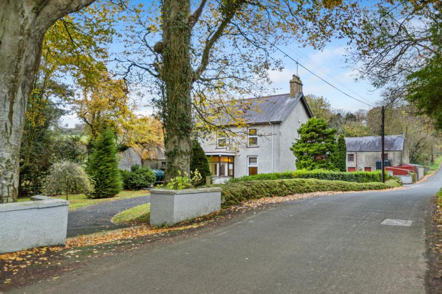 70 Knowehead Road