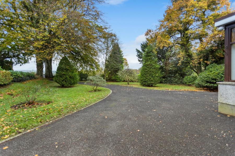 70 Knowehead Road