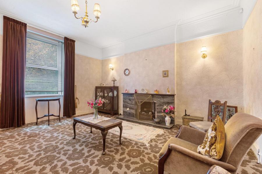 70 Knowehead Road