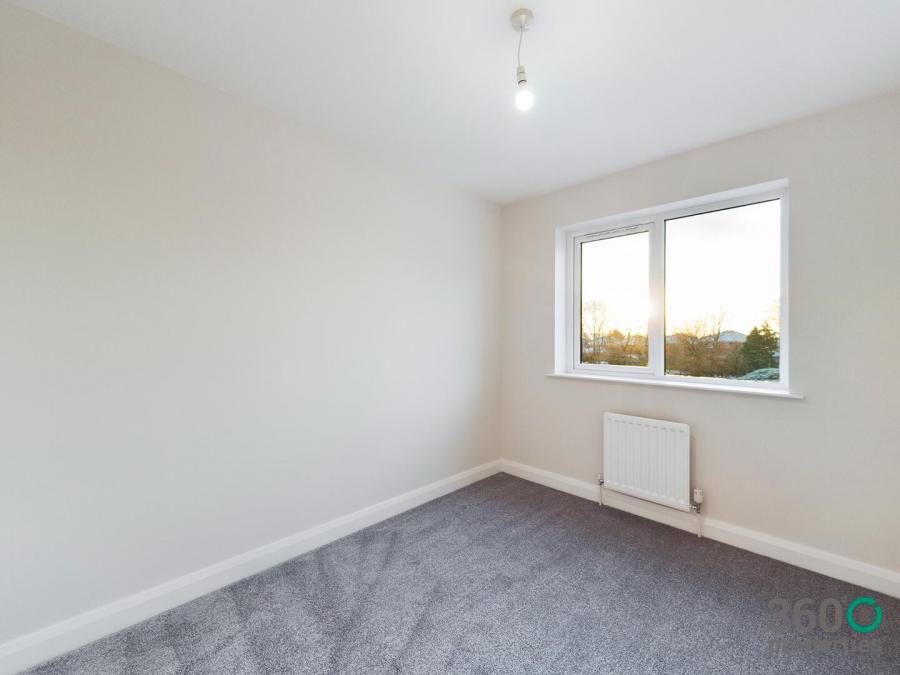 1, Kilmakee Hall, Doury Road