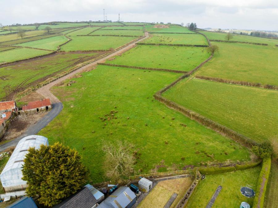 Building Site & Land To The Rear Of 21, Tully Road