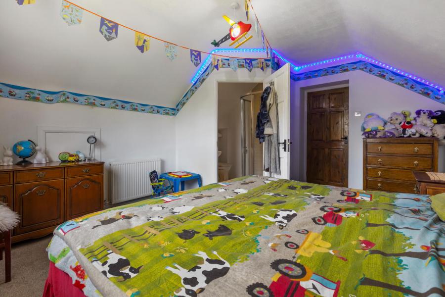 1 Glebe Road