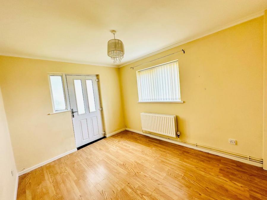 128a Larne Road