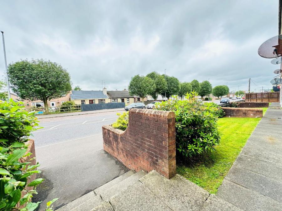 128a Larne Road