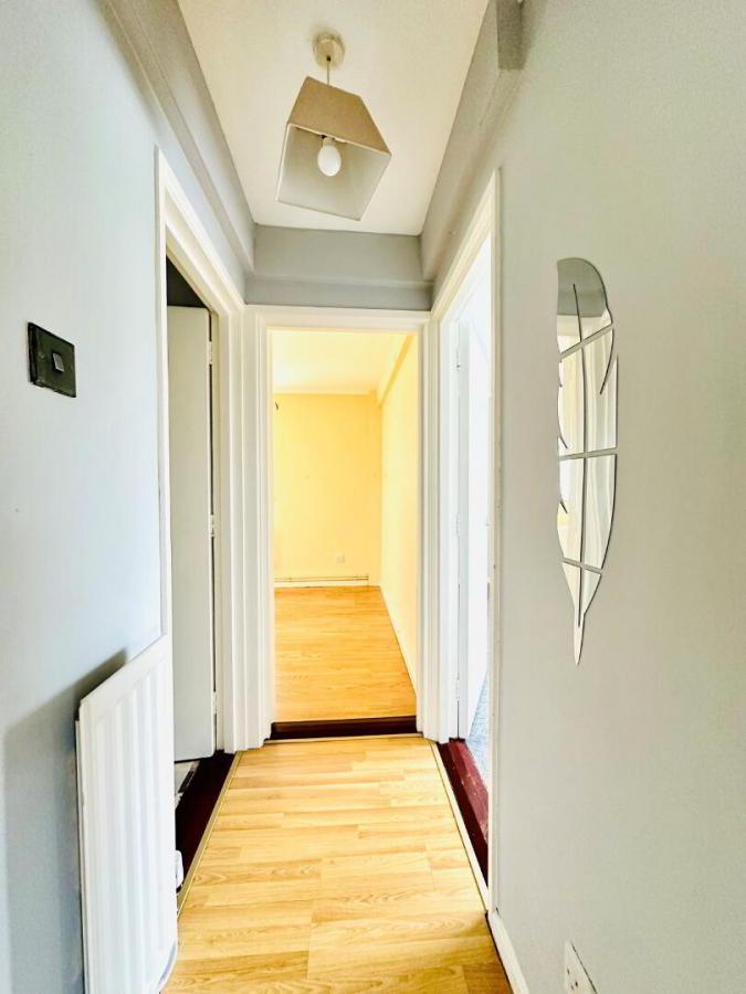 128a Larne Road