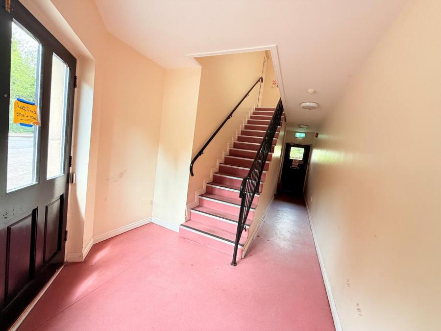 6 Waveney Court