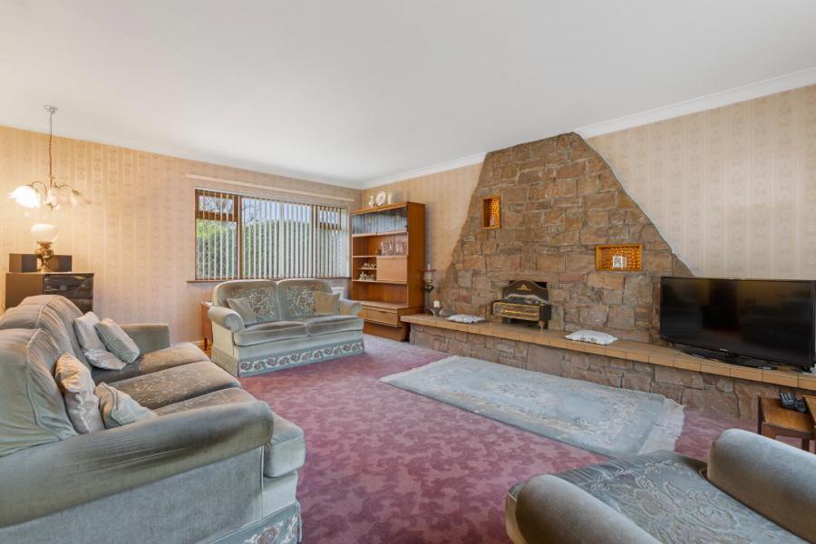 8 Thornlea Avenue