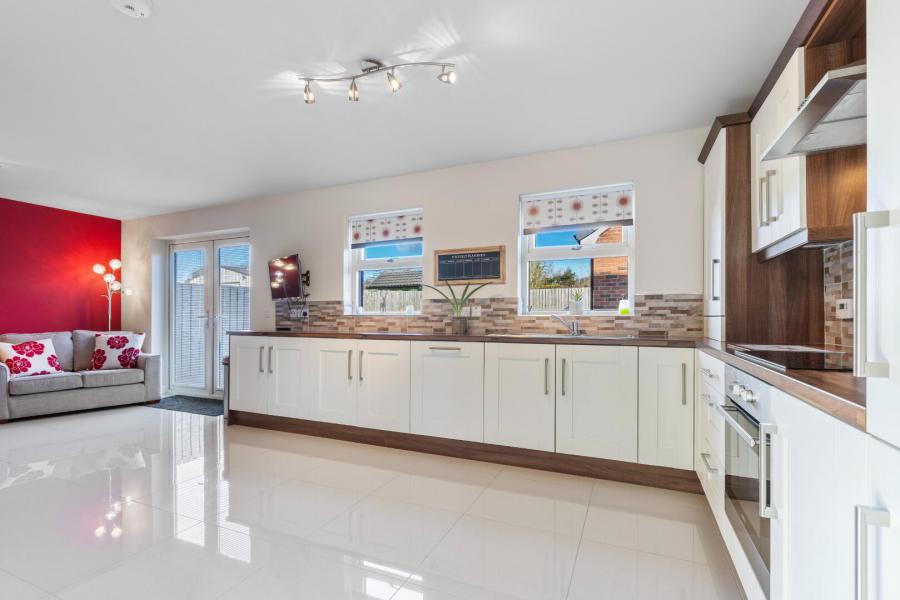 12 Ambleside