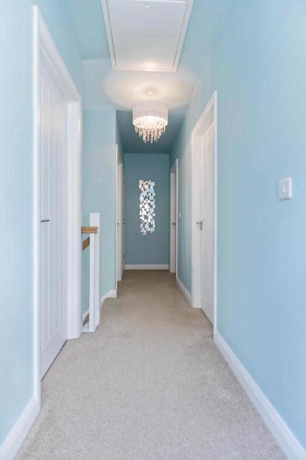 12 Ambleside