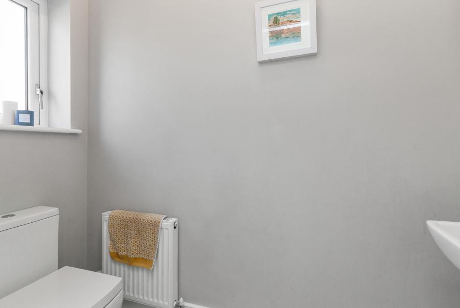 12 Donegall Park Gardens