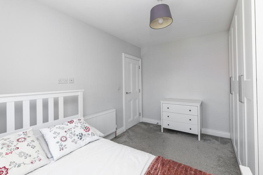 12 Donegall Park Gardens