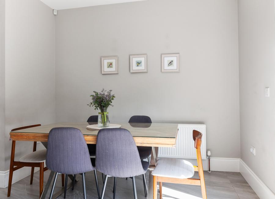 12 Donegall Park Gardens