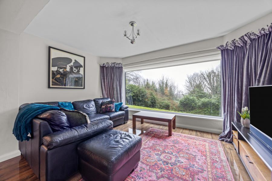 4 Kincraig Park
