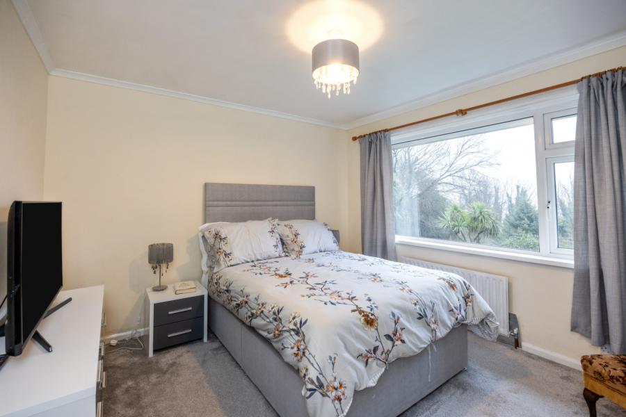 4 Kincraig Park