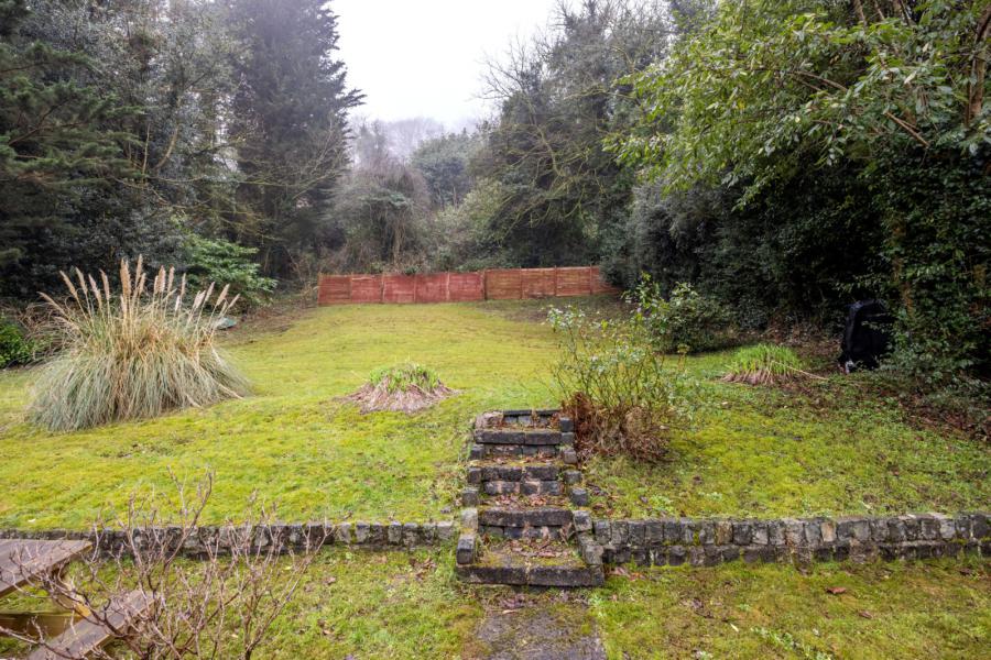 4 Kincraig Park