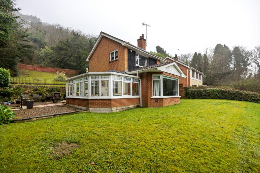 4 Kincraig Park