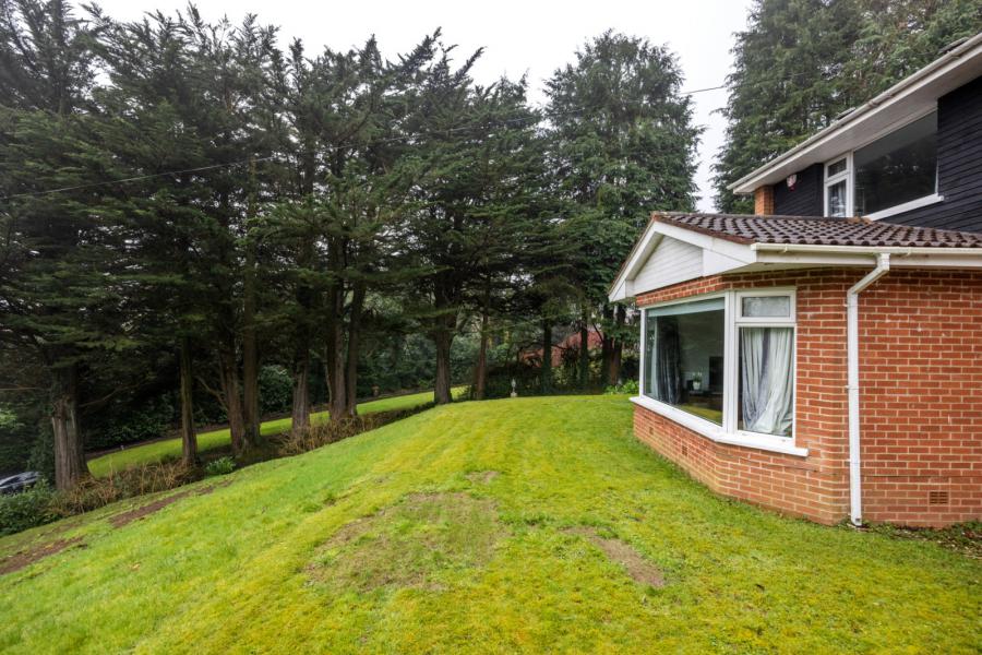 4 Kincraig Park