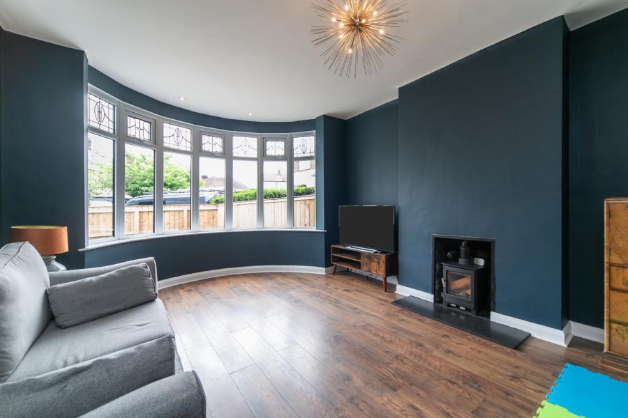 12 Coolmoyne Park