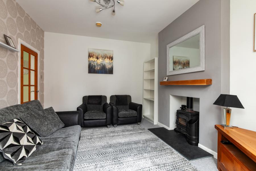 11 Wheatfield Gardens