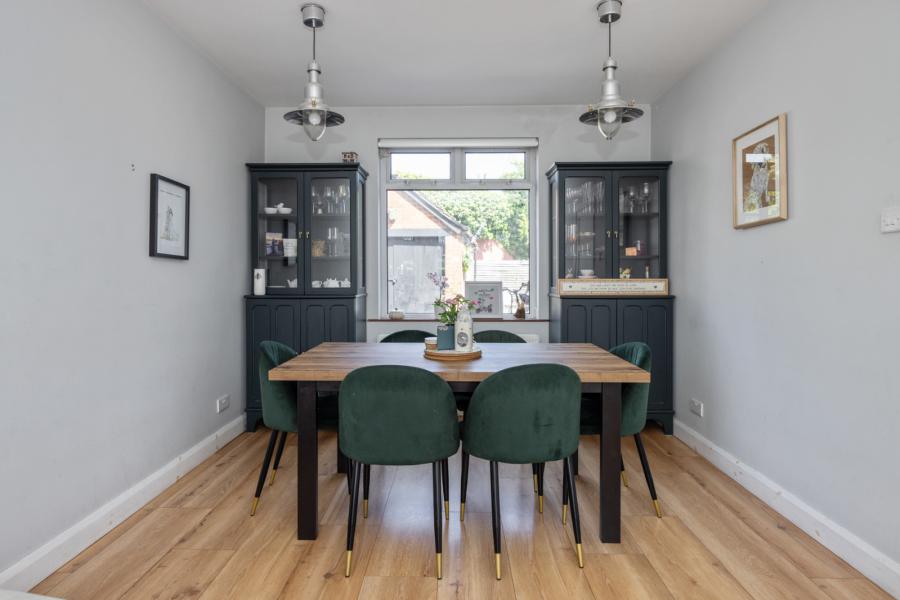 31 Salisbury Avenue
