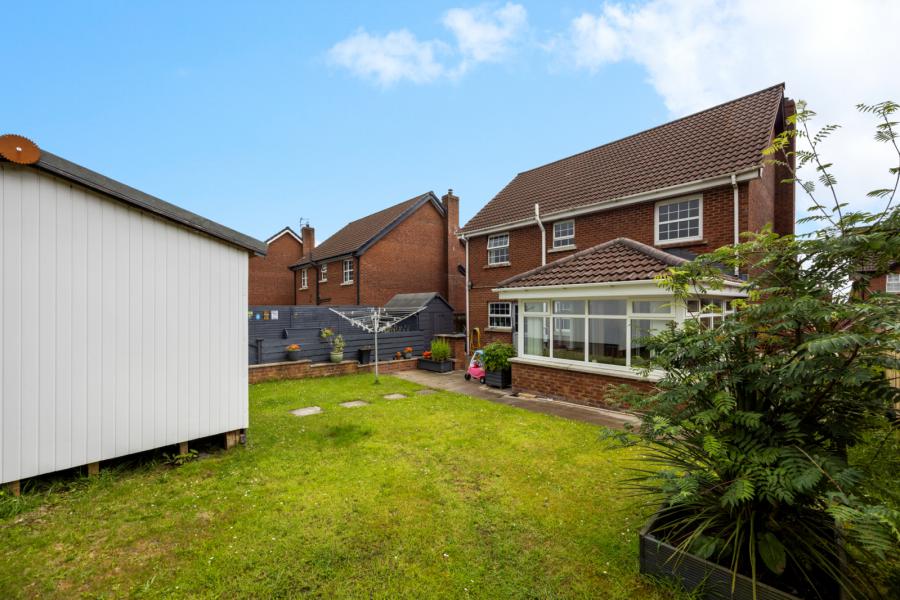 10 Loughview Glen