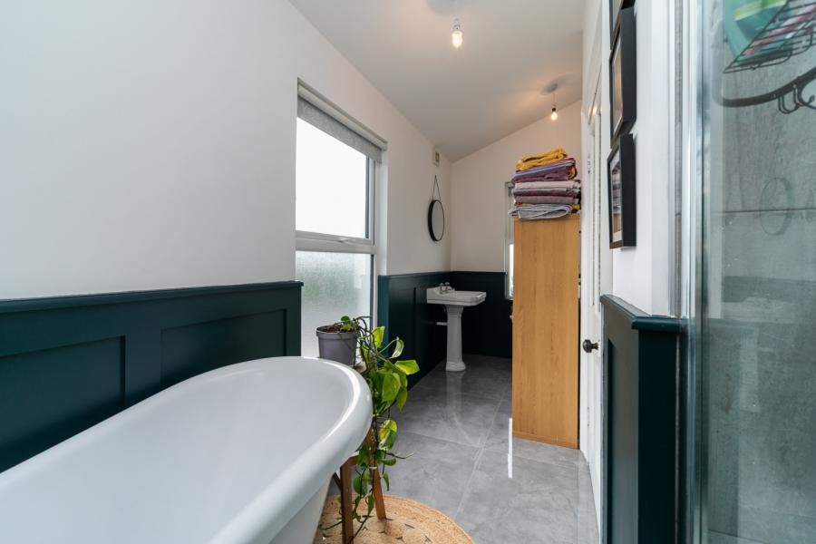23 Glenburn Park
