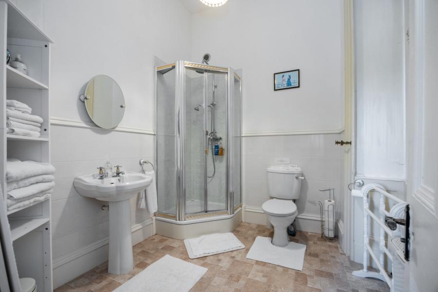 Abbeydene House, 20 Abbeydene Manor Abbeydene House, 20 Abbeydene Manor