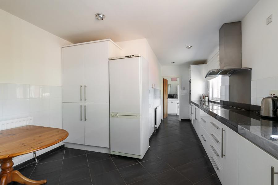 18 Waterloo Park South