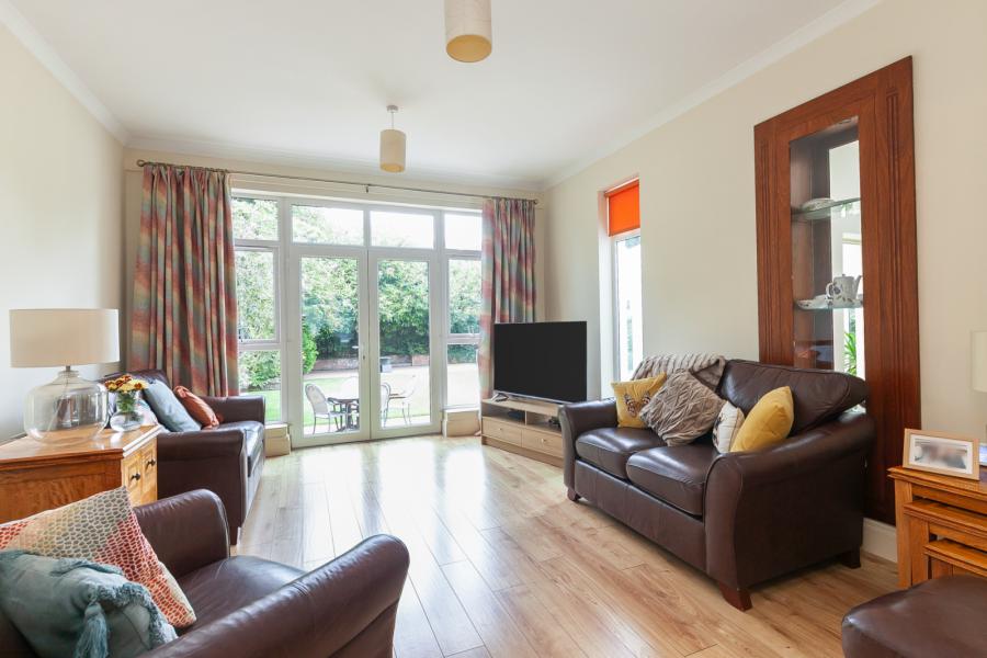 7 Fortwilliam Drive