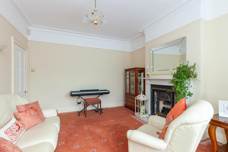 7 Fortwilliam Drive