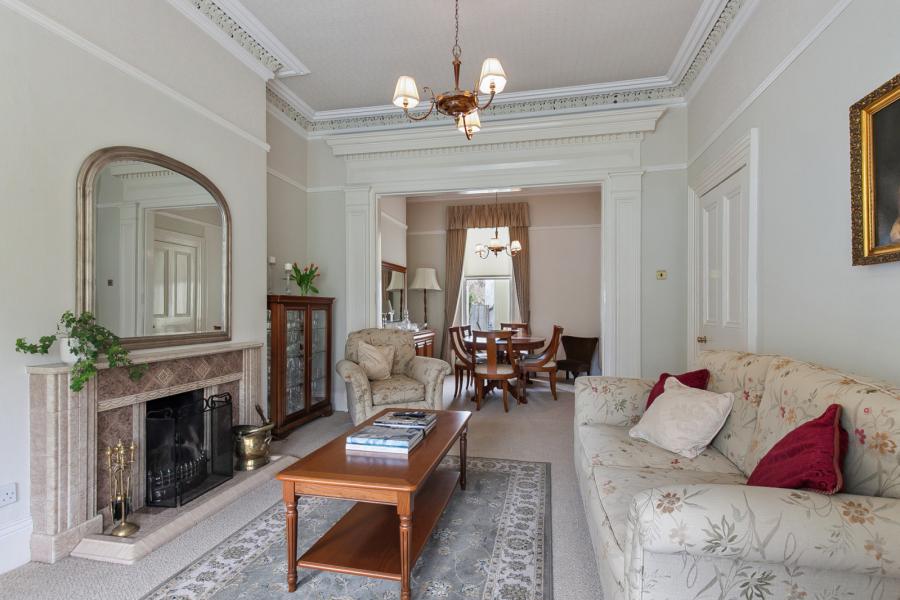 15 Hughenden Avenue